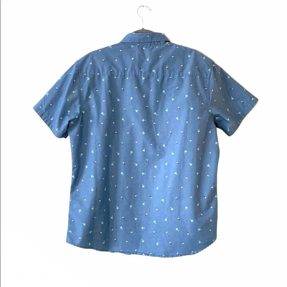 Free Planet Hula Girl Short‎ Sleeve Chambray Men’s - Picture 2 of 7